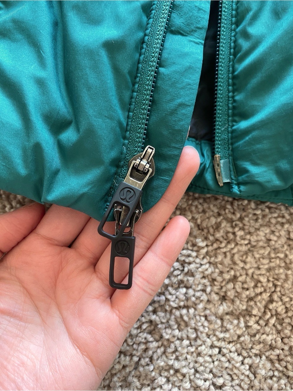 Lululemon Pack It Down Vest Green Sz XL - Picture 13 of 16